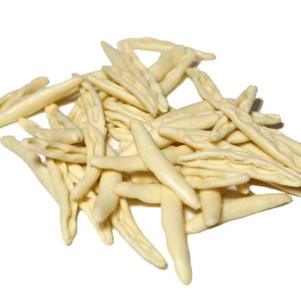 Cortecce 500gr - Fresh pasta Mastro Antonio uses high quality products to give the customer an excellent product. The quality raw materials make the product always optimal. "Cortecce" are excellent with fish or tomato sauce, in fact they can be paired with any kind of sauce. Fresh semolina pasta drawn in bronze die. Ingredients durum wheat semolina, water. The product contains gluten. Each pack is 500 g hermetically sealed with ATM system. Storage temperature: +4° Expiry date: 120 days Shipping time: 14 days since order confirmation